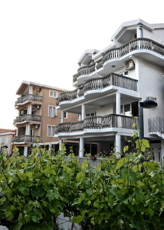 Studio Apartmani Lemon บุดวา ภายนอก รูปภาพ
