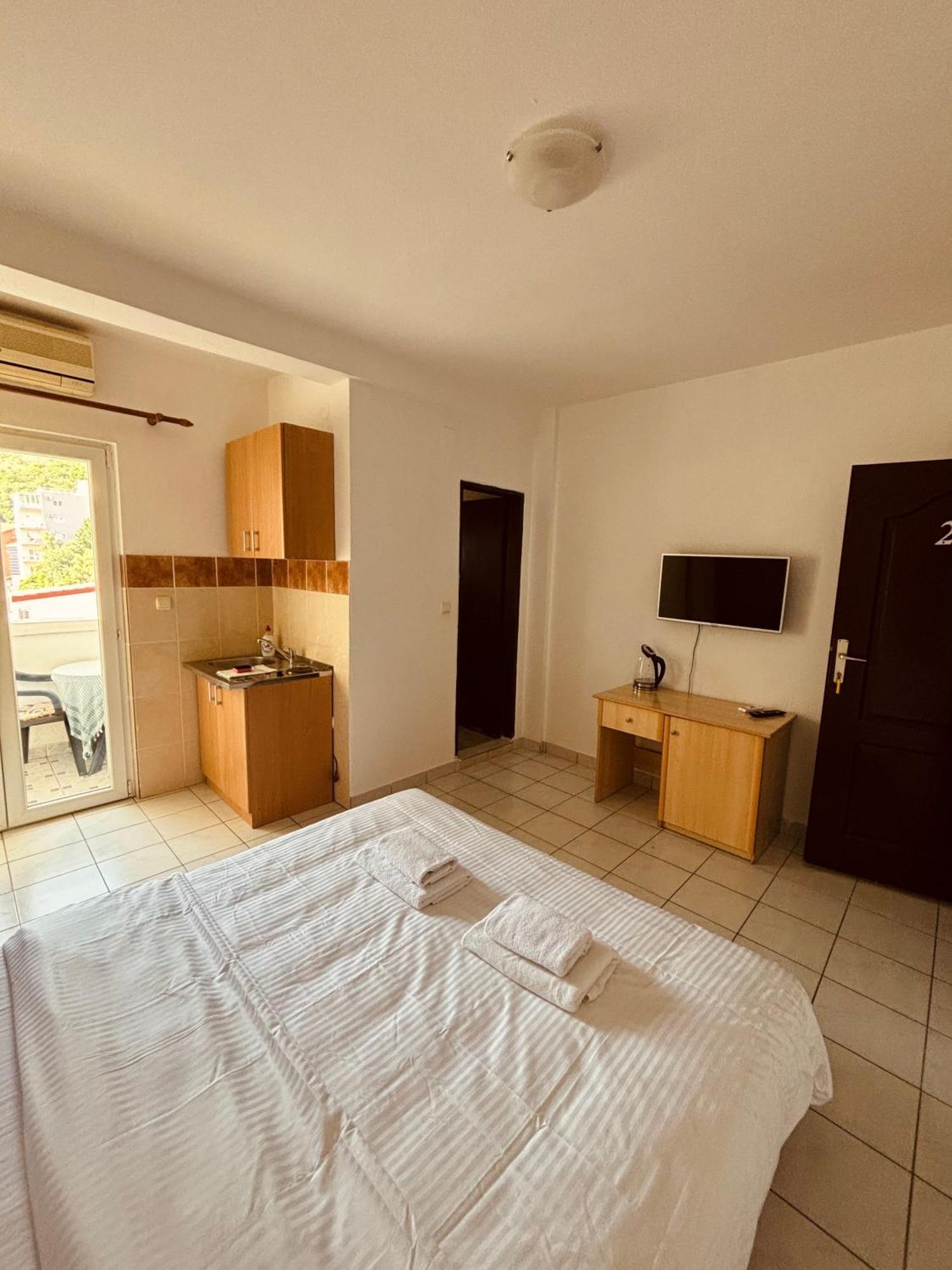 Studio Apartmani Lemon บุดวา ภายนอก รูปภาพ
